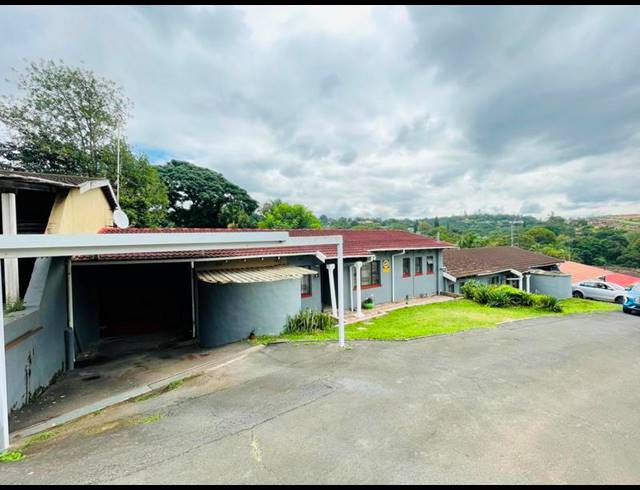 3 BEDROOM TOWNHOUSE FOR SALE IN NEW GERMANY